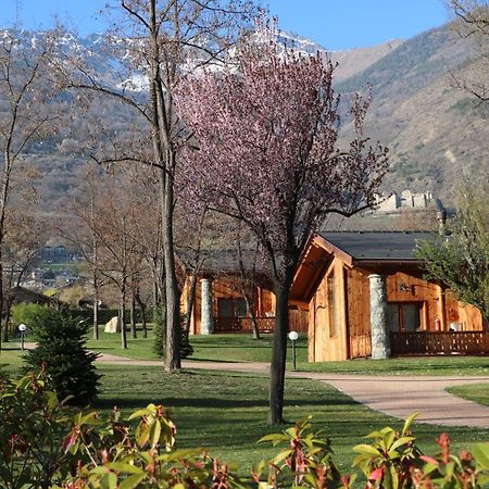 Lazy Bee Camping Village Aosta Exterior foto